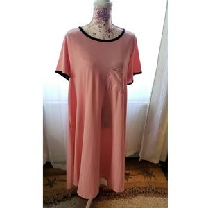 **SOLD** LuLaRoe Carly